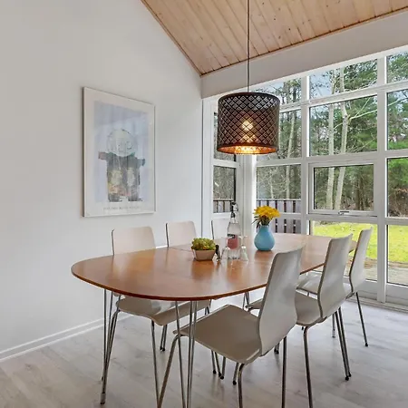 Nyaraló Rubinsoen Skovhuse *