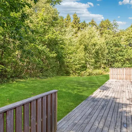 Rubinsoen Skovhuse * Hasle