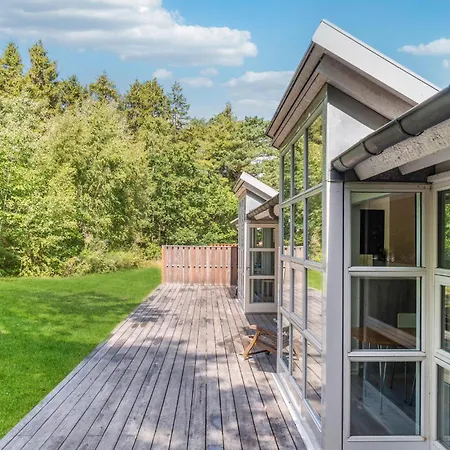 Rubinsoen Skovhuse Nyaraló *