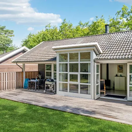 Nyaraló Rubinsoen Skovhuse Hasle